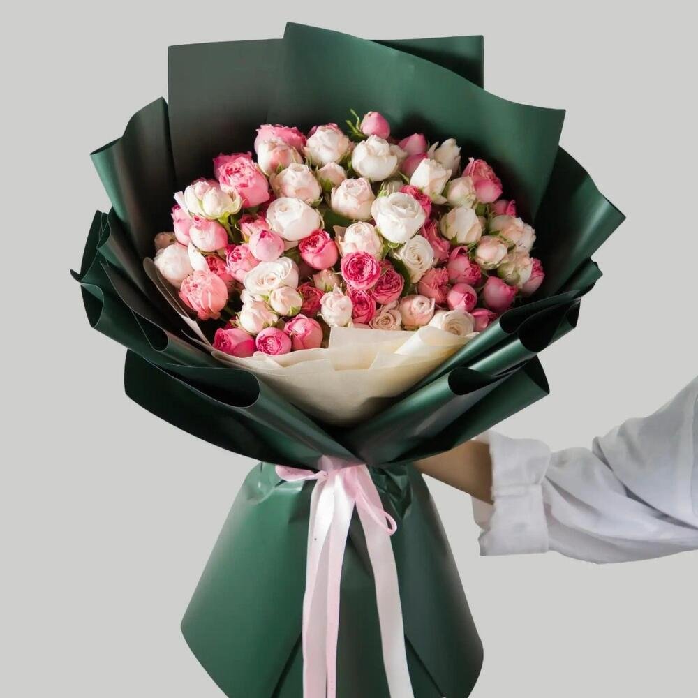 Emerald - Luxury Pink and White Rose Bouquet