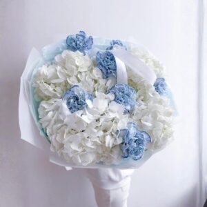Hydrangea and carnations bouquet